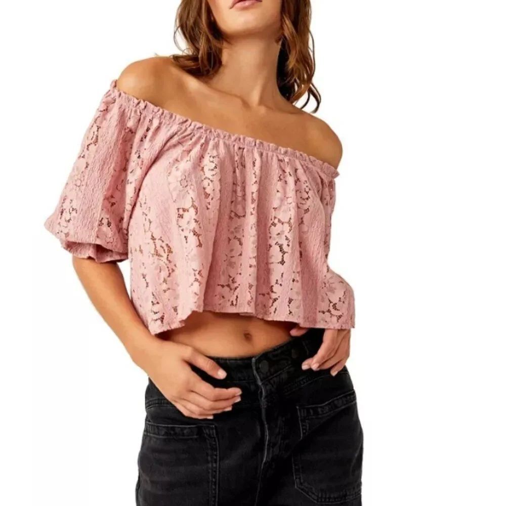 Like New! Free People Women's Stacey Convertible Lace Crop Top Blush in Size L